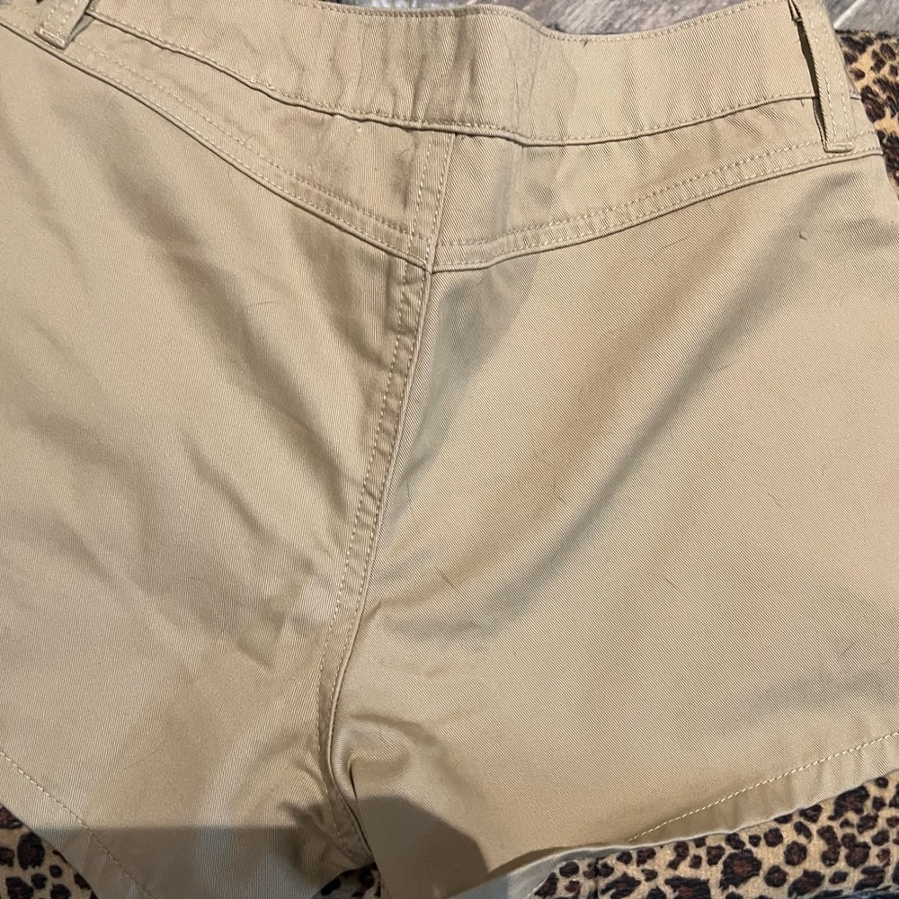 brown shorts - Picture 2 of 3